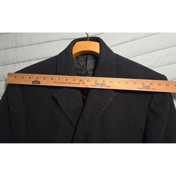 Jos A Bank Men Black Overcoat 100% Wool 3 Front Button size 44R - Picture 3 of 11
